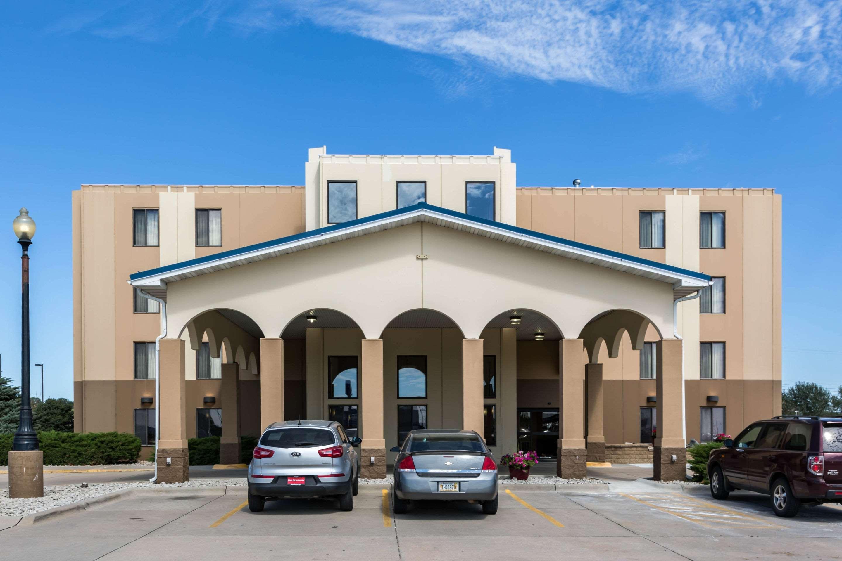 Rodeway Inn Норфолк Экстерьер фото